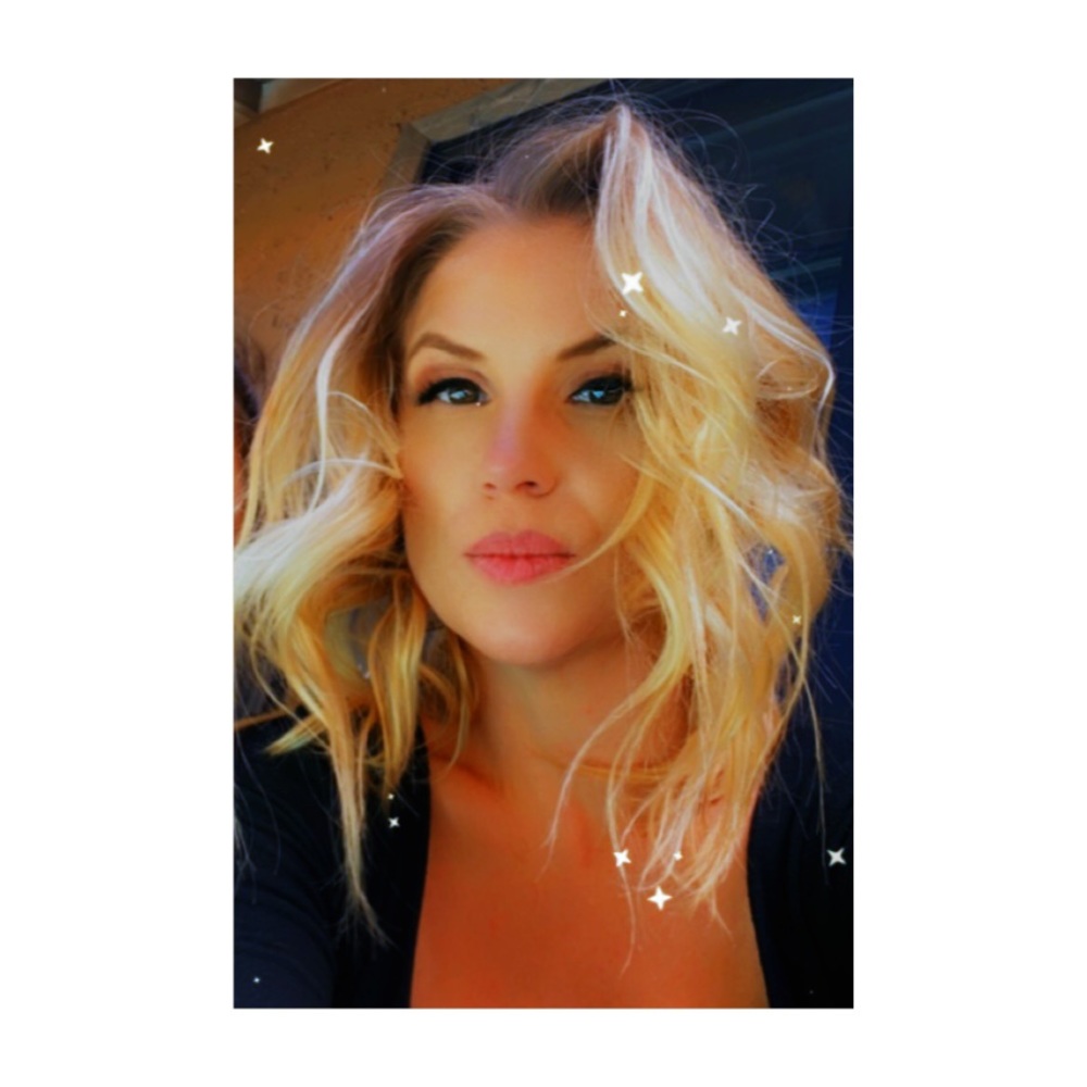 Meet your Posher, Samantha
